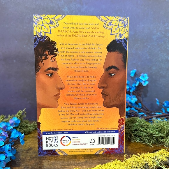 Illumicrate Exclusive The Ivory Key by Akshaya Raman - Picture 3 of 6